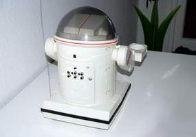 Tomy Omnibot MK II Robot