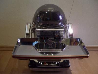 Omnibot 5402 Silver Robot